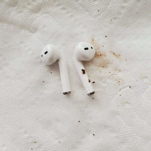 cleaning putty for airpods